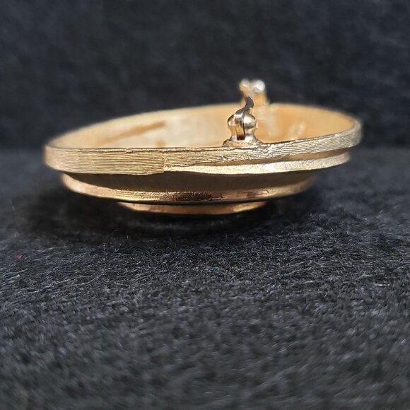 Vintage Crown Trifari Gold-Tone Spiral Swirl Brooch Pin 2" Round - Picture 11 of 12